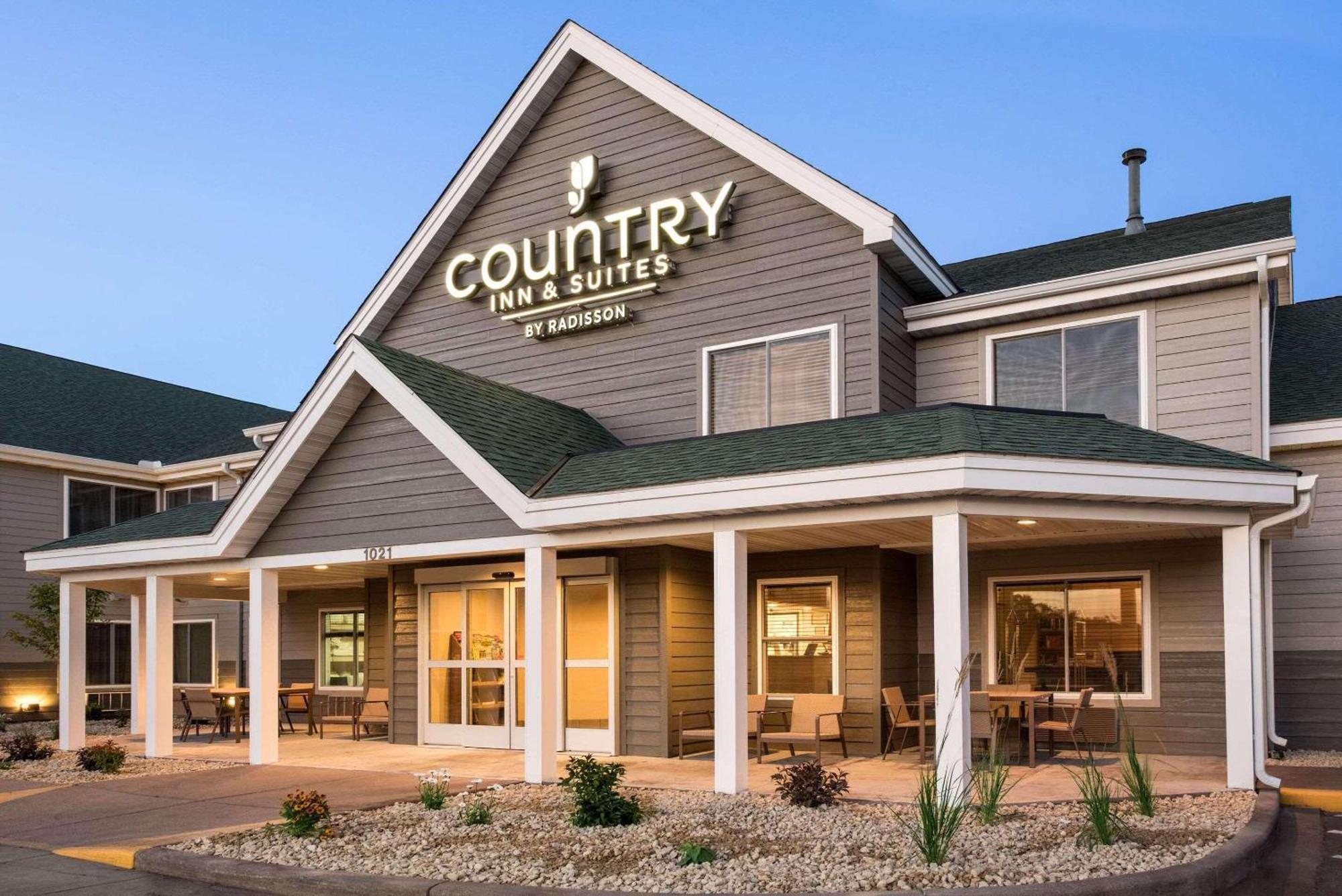 Country Inn & Suites By Radisson, Chippewa Falls, Wi Buitenkant foto