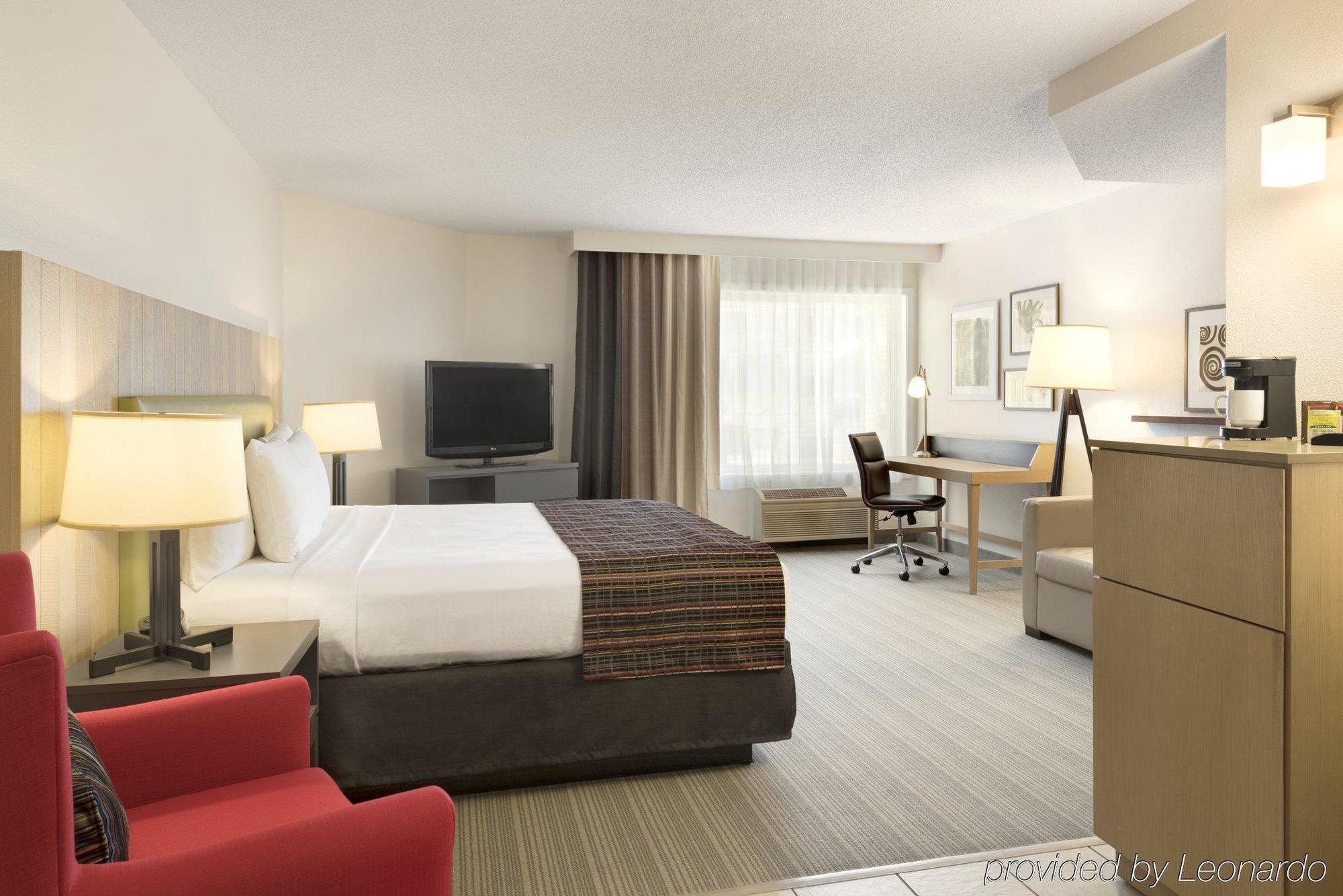 Country Inn & Suites By Radisson, Chippewa Falls, Wi Buitenkant foto
